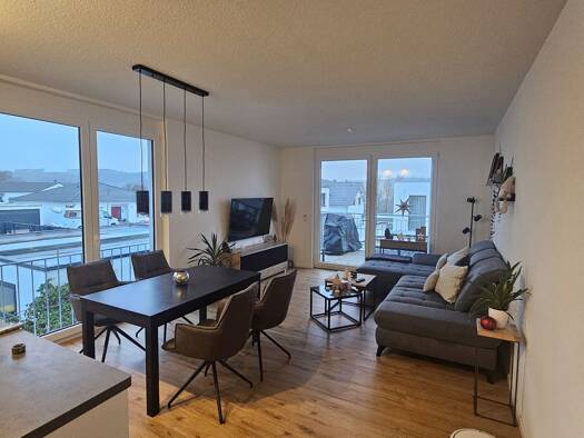 Wohnung zur Miete 865 € 3 Zimmer 87,3 m² Geschoss 1/3 frei ab 15.02.2026 Tauberbischofsheim 97941