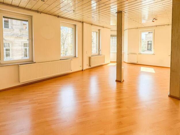 Wohnung zum Kauf 349.900 € 4 Zimmer 120,1 m² 1. Geschoss Innenstadt Fürth 90762