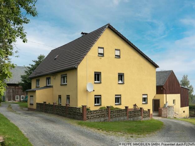 Haus zum Kauf 240.000 € 7 Zimmer 215 m² 2.030 m² Grundstück Dobrig Elstra 01920