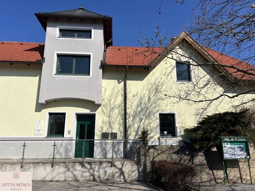 Büro zur Miete 10,14 € 3 Zimmer 118,3 m² Bürofläche Gumpoldskirchen 2352