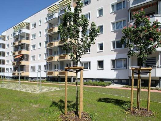 Wohnung zur Miete 650 € 4 Zimmer 76,4 m² 5. Geschoss Willi-Bredel-Str. 6 Vogelviertel Neubrandenburg 17034