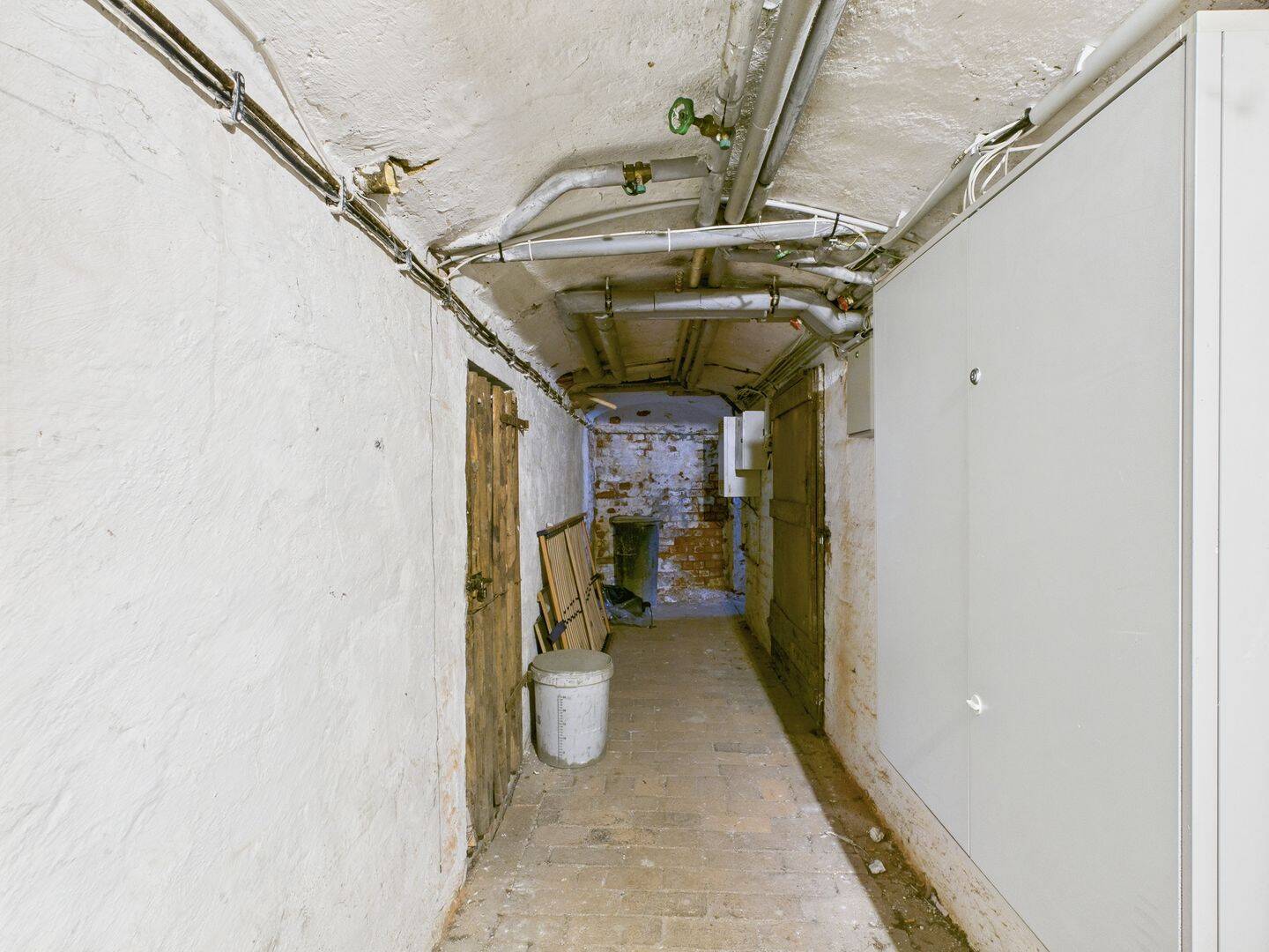 Property thumbnail 17