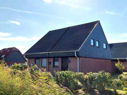 Doppelhaushälfte zum Kauf 169.000 € 3 Zimmer 59 m² 249 m² Grundstück Friedrichskoog 25718