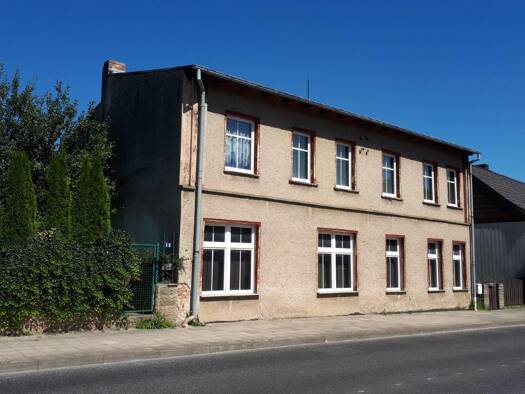 Mehrfamilienhaus zum Kauf 295.000 € 4 Zimmer 108 m² 1.262 m² Grundstück Biesenthal 16359