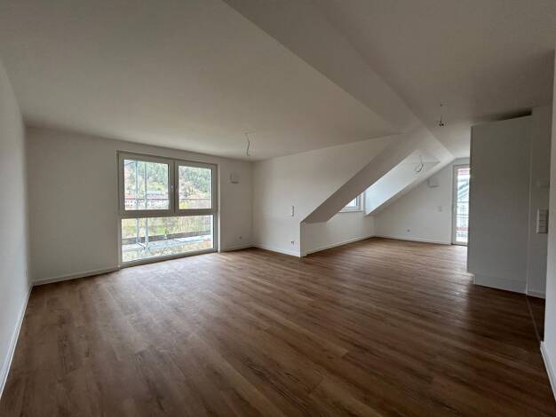 Wohnung zur Miete - Erstbezug 700 € 3 Zimmer 77 m² frei ab sofort Kupprichhausen Boxberg 97944