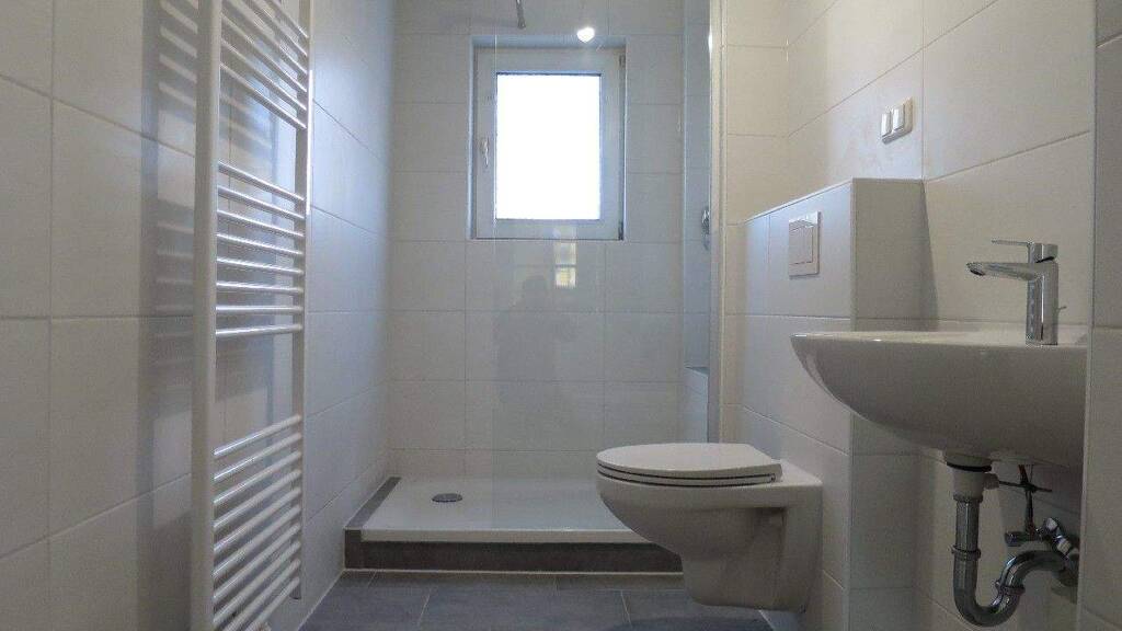 Wohnung zur Miete 805 € 2 Zimmer 79 m² 1. Geschoss frei ab 01.03.2026 Schönebeck Essen 45259