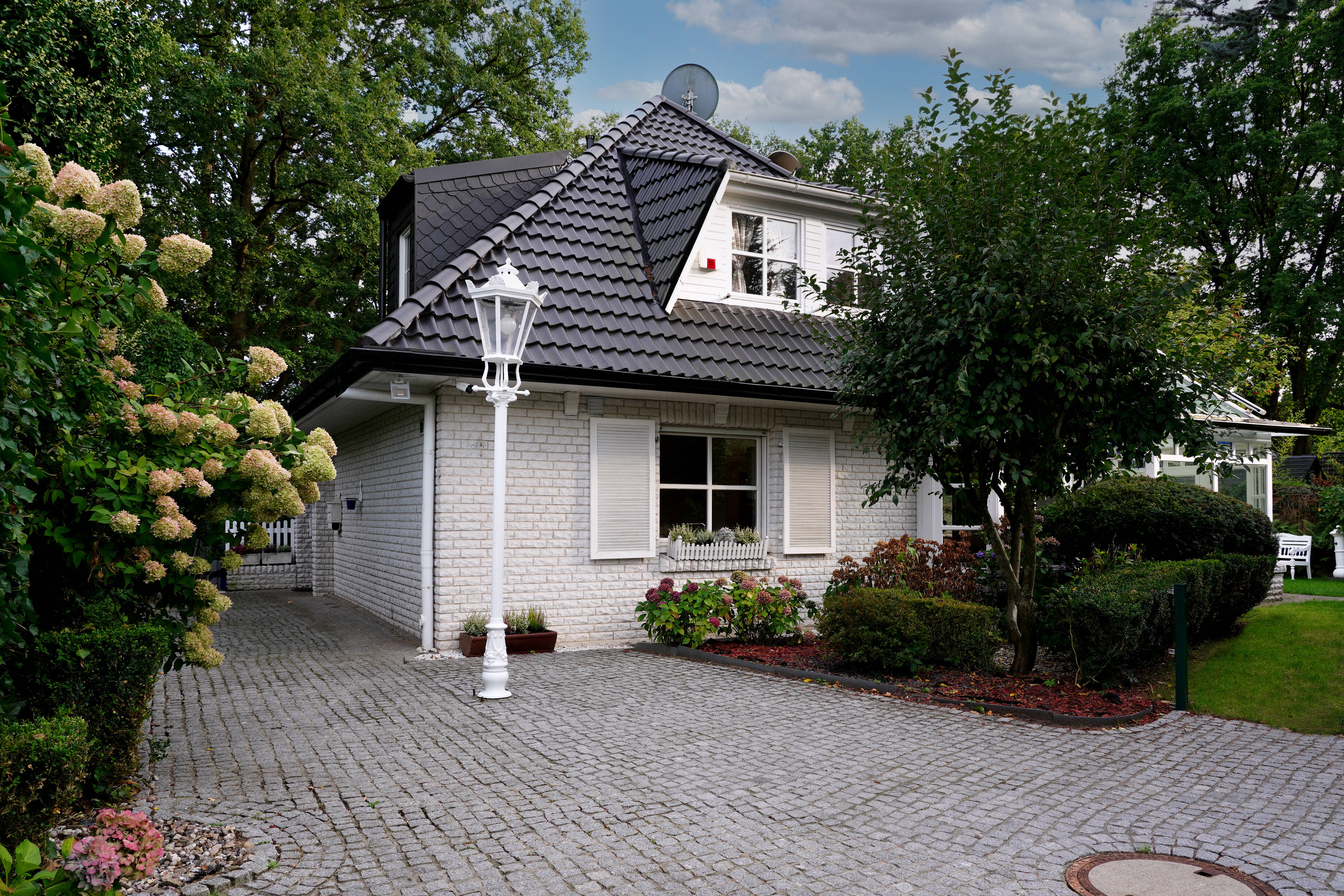 Property thumbnail 3