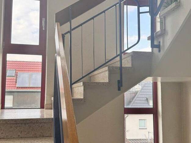 Bürogebäude zur Miete 600 € 3 Zimmer 77 m² Bürofläche Fellbach 70734