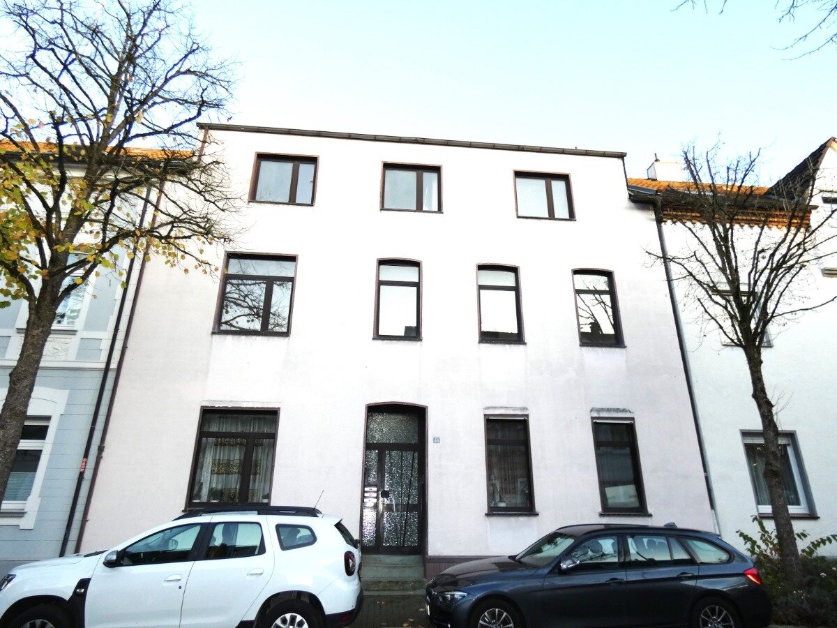 Mehrfamilienhaus zum Kauf 559.000 € 10 Zimmer 304 m²<br/>Wohnfläche 749 m²<br/>Grundstück Innenstadt 62 Hilden 40721