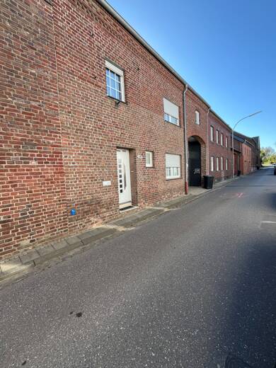 Bauernhaus zur Miete 1.000 € 5 Zimmer 155 m² 141 m² Grundstück Titzer Straße 43b Holzweiler Erkelenz 41812