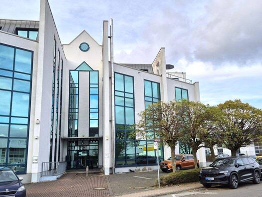 Bürofläche zur Miete provisionsfrei 9,50 € 3,5 Zimmer 172 m² Bürofläche Hofheim 65719