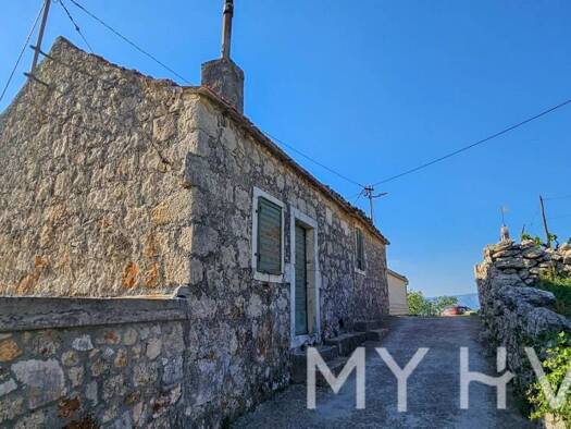 Haus zum Kauf 130.000 € 2 Zimmer 115 m² Jelsa