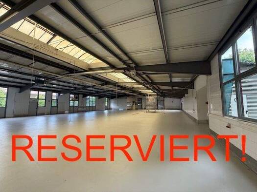 Halle/Industriefläche zur Miete 9.500 € 2.399 m² Lagerfläche Burggrafenhof Langenzenn 90579