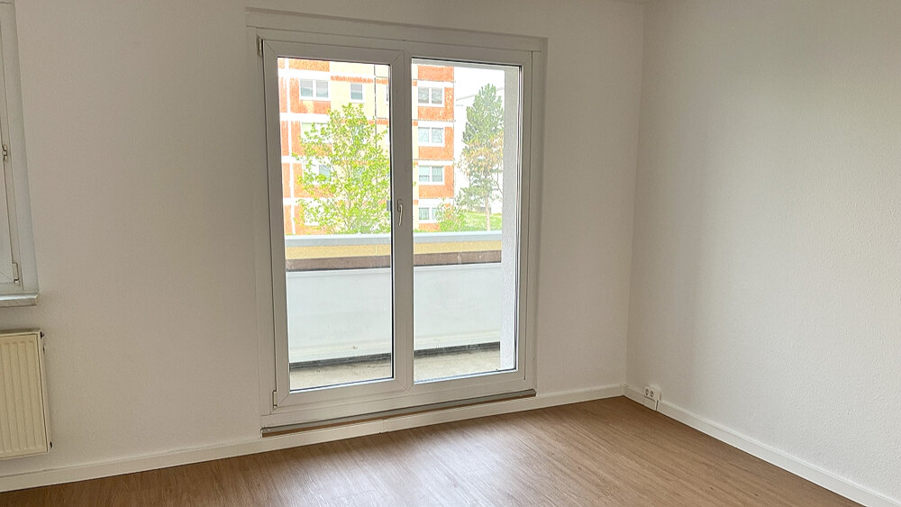 Wohnung zur Miete 329,97 € 3 Zimmer 57,9 m²<br/>Wohnfläche 1.<br/>Geschoss Weißenfelser Straße 32 Silberhöhe Halle (Saale) 06132