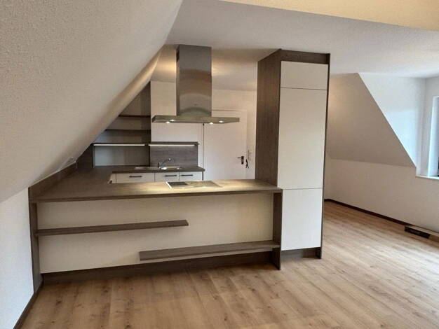 Wohnung zur Miete - Erstbezug 1.390 € 2 Zimmer 75,5 m² Dachgeschoss, 1. Geschoss frei ab 01.08.2025 Bergisch Gladbach 51429