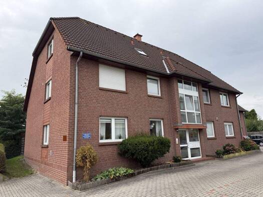 Wohnung zur Miete 590 € 3 Zimmer 76 m² 1. Geschoss frei ab 01.01.2026 Bassum 27211