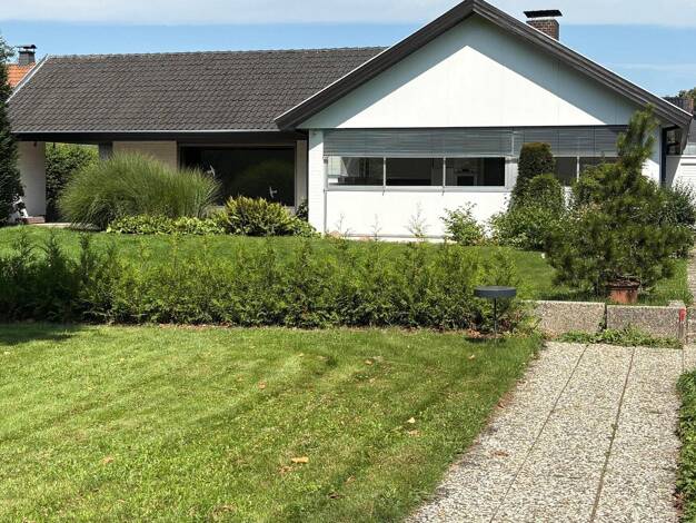 Bungalow zum Kauf 545.000 € 6 Zimmer 193 m² 1.416 m² Grundstück frei ab sofort Lemgo Lemgo 32657