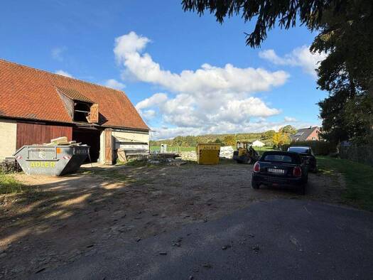 Grundstück zum Kauf 450.000 € 4.389 m² Grundstück Baugenehmigung vorhanden frei ab 01.01.2026 Raiffeisengasse 5 Trailsdorf Hallerndorf 91352