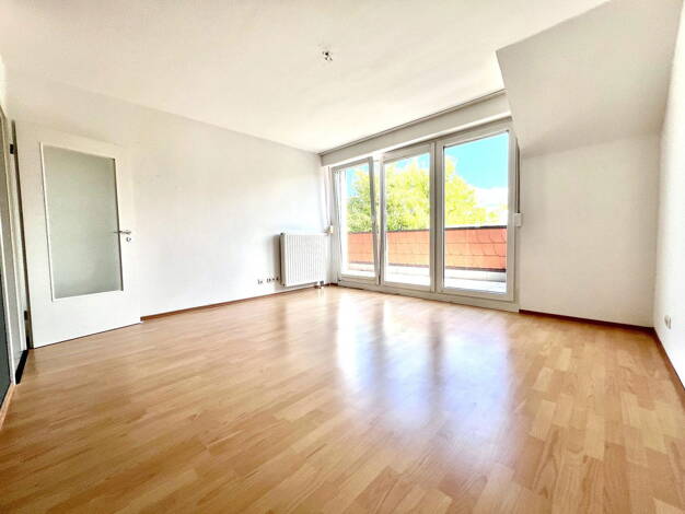 Wohnung zum Kauf provisionsfrei 178.000 € 2,5 Zimmer 65 m² Dachgeschoss, 2. Geschoss frei ab 01.09.2025 Zum Sundern Oelde 59302