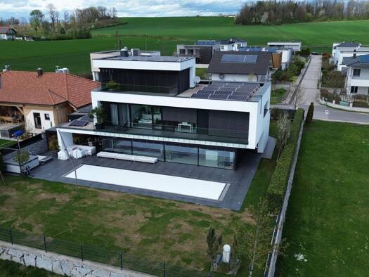 Einfamilienhaus zum Kauf 6 Zimmer 277 m² 950 m² Grundstück Pasching 4061