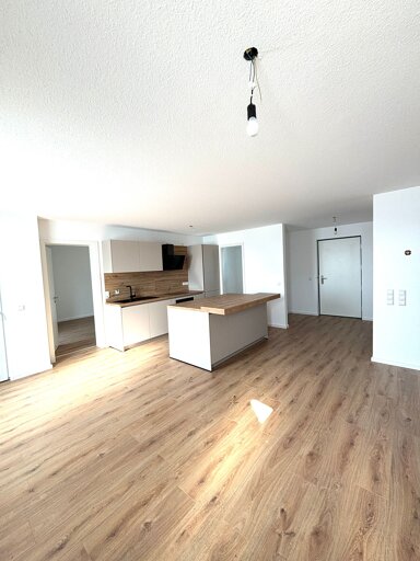 Penthouse zur Miete 1.350 € 3,5 Zimmer 102,5 m² 3. Geschoss frei ab sofort Innenstadt Nord - Schwenningen Villingen-Schwenningen 78054