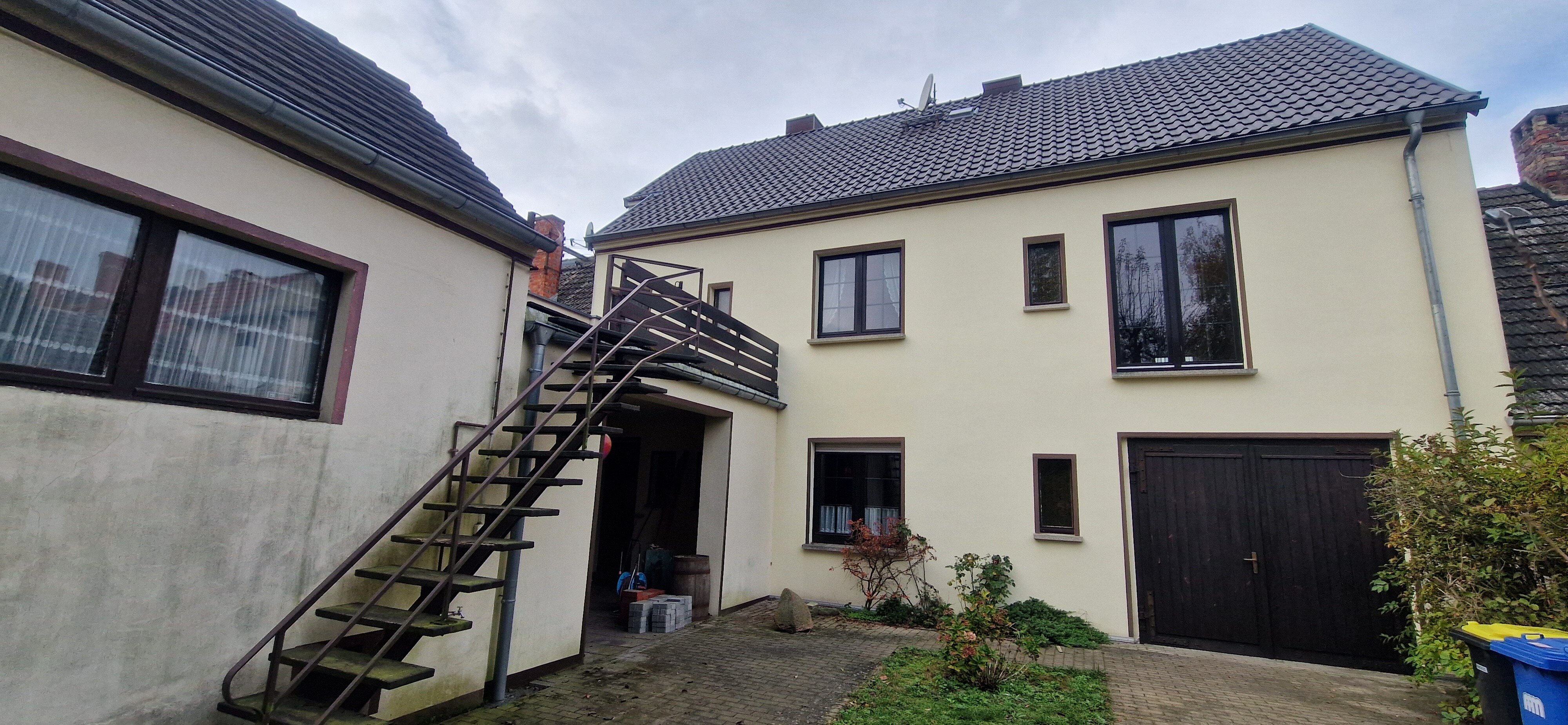 Mehrfamilienhaus zum Kauf 249.000 € 6 Zimmer 164 m²<br/>Wohnfläche 640 m²<br/>Grundstück Ziesar Ziesar 14793