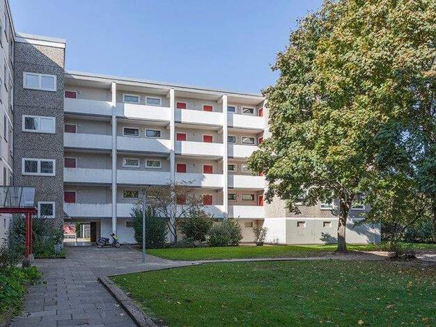 Wohnung zur Miete 825 € 4 Zimmer 87,1 m² 1. Geschoss frei ab 23.01.2026 Laurinweg 1 Sahlkamp Hannover 30179