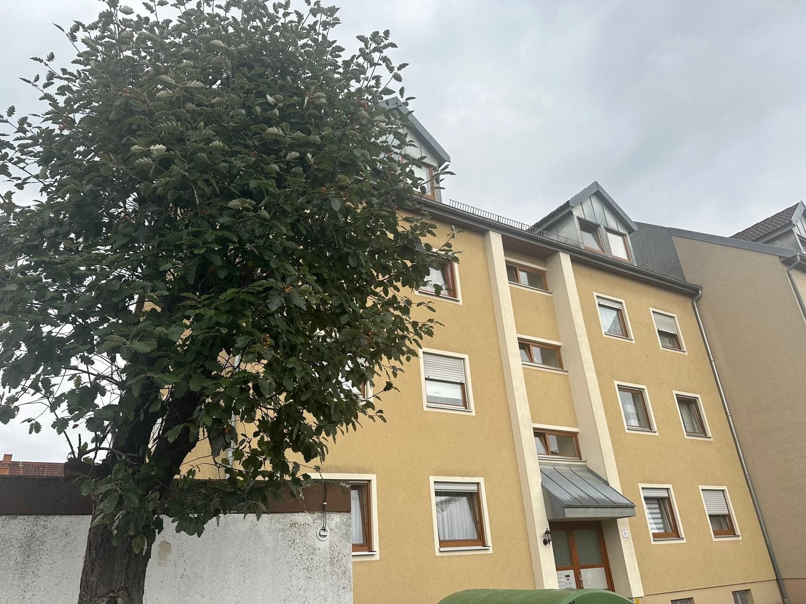 Wohnung zum Kauf 226.000 € 3 Zimmer 80 m²<br/>Wohnfläche Neutraubling 93073