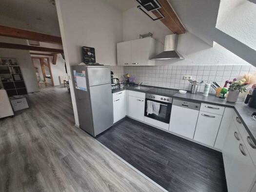 Wohnung zur Miete 590 € 3 Zimmer 75 m² Reuterstraße 6 Gotha Gotha 99867