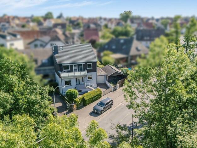 Einfamilienhaus zum Kauf 725.000 € 6 Zimmer 163 m² 342 m² Grundstück Burgholzhausen Friedrichsdorf 61381