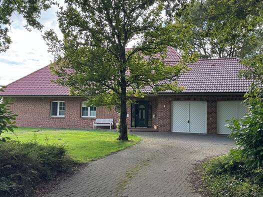 Bungalow zur Miete 1.600 € 4 Zimmer 250 m² 1.700 m² Grundstück frei ab 01.12.2026 Loxten Versmold 33775