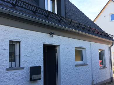 Doppelhaushälfte zur Miete 1.150 € 4,5 Zimmer 126 m² 249 m² Grundstück frei ab 01.10.2025 Roth 91154