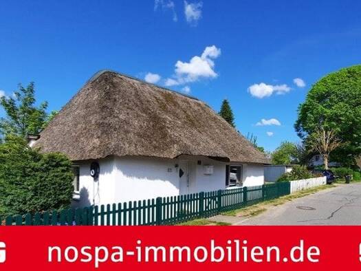 Einfamilienhaus zum Kauf 155.000 € 3 Zimmer 71 m² 364 m² Grundstück frei ab 01.11.2026 Norderstapel 25879