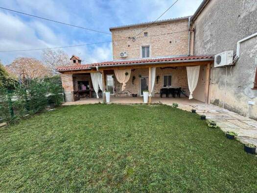 Reihenmittelhaus zum Kauf 402.000 € 4 Zimmer 592 m² Grundstück Barban 52207