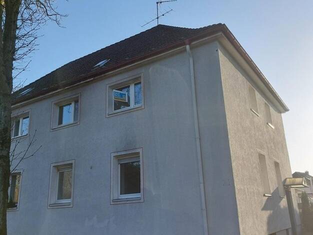 Mehrfamilienhaus zum Kauf provisionsfrei 277.000 € 6 Zimmer 112 m² 202 m² Grundstück Wilhelmshavener Str. 38 Karnap Stadtbezirk V 45329