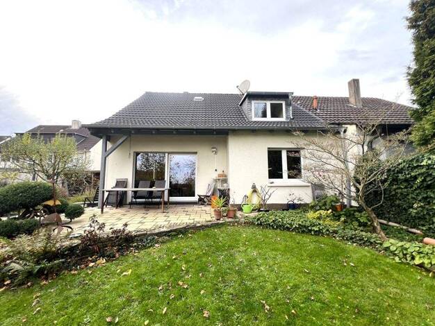 Doppelhaushälfte zum Kauf 420.000 € 4 Zimmer 137 m² 451 m² Grundstück Hattingen 45525