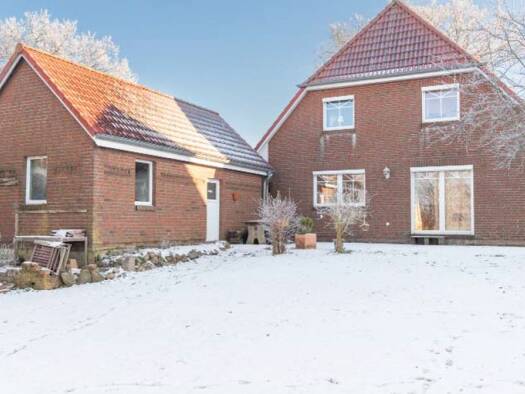 Einfamilienhaus zur Miete 1.920 € 5 Zimmer 140 m² 820 m² Grundstück frei ab 01.02.2026 Rethwisch Lehmkuhlen 24211