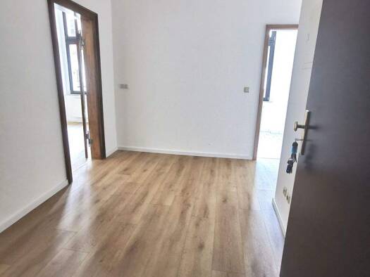 Wohnung zur Miete 675 € 1,5 Zimmer 78 m² 2. Geschoss frei ab sofort Große Steinstraße 9 Altstadt Halle (Saale) 06108