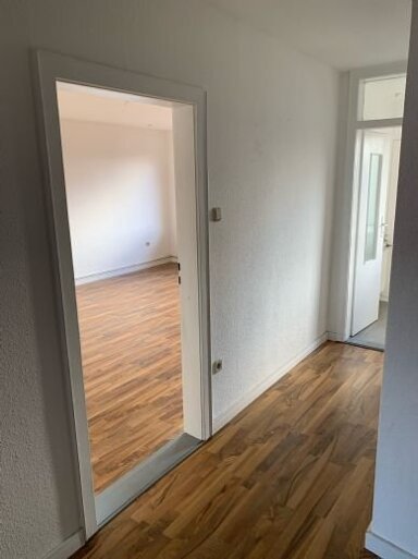 Wohnung zur Miete 400 € 3 Zimmer 75 m² 3. Geschoss frei ab sofort Heppens Wilhelmshaven 26384