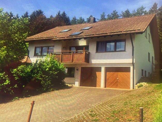 Einfamilienhaus zum Kauf provisionsfrei 9 Zimmer 305 m² 931 m² Grundstück Endingen Frommern Balingen 72336