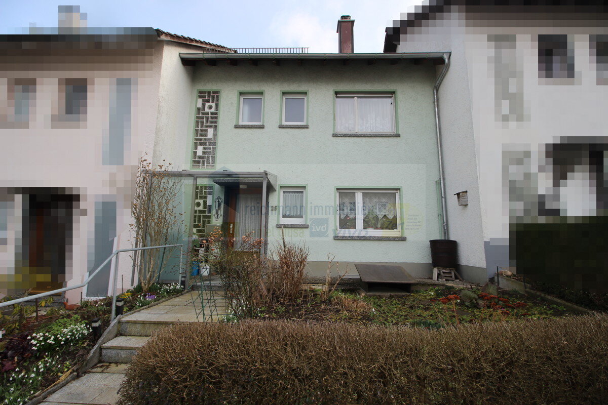 Reihenmittelhaus zum Kauf 299.000 € 6 Zimmer 112 m²<br/>Wohnfläche 256 m²<br/>Grundstück Donaueschingen Donaueschingen 78166