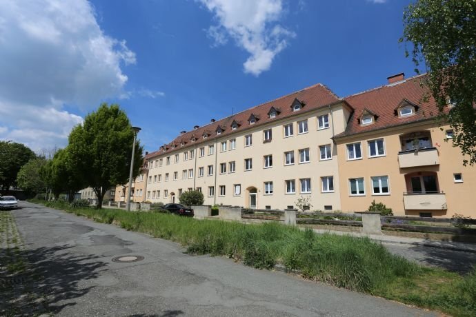 Wohnanlage zum Kauf als Kapitalanlage geeignet 1.500.000 € 1.896 m²<br/>Fläche 4.790 m²<br/>Grundstück Fritz-Ebert-Straße 3-13 Löbau Löbau 02708