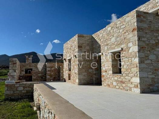 Villa zum Kauf 1.280.000 € 6 Zimmer 280 m² 6.000 m² Grundstück Prodromos, Paros 844 00