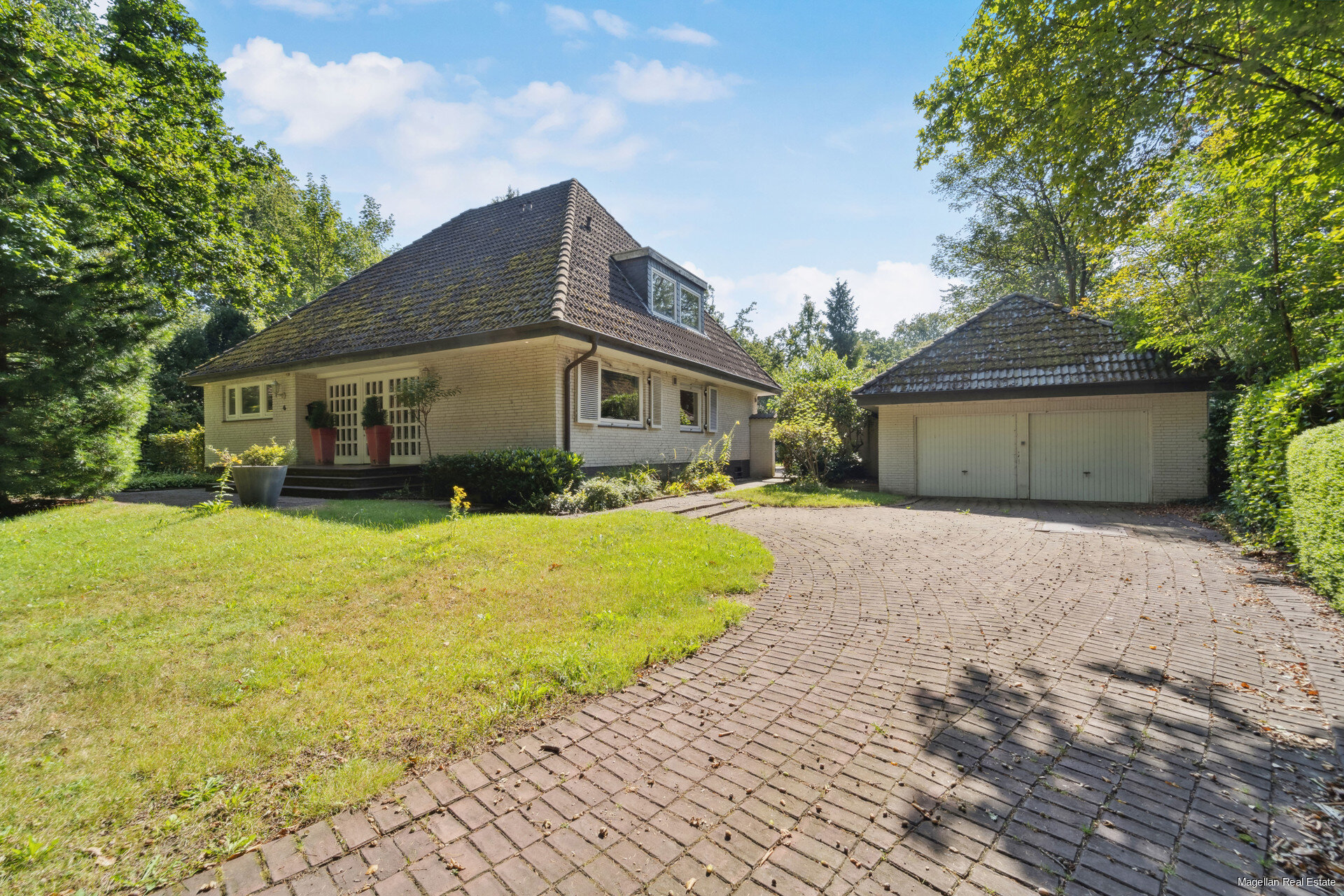 Einfamilienhaus zum Kauf 1.150.000 € 10 Zimmer 298 m² 1.840 m² Grundstück Oberneuland Bremen 28355