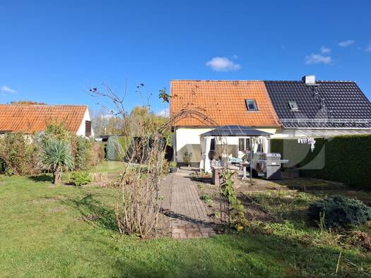 Doppelhaushälfte zum Kauf 149.500 € 2 Zimmer 85 m² 1.618 m² Grundstück Leppin Siedenbrünzow / Leppin 17111