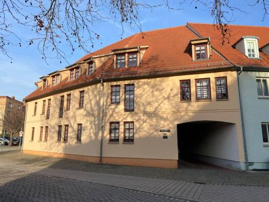 Wohnung zur Miete 284 € 2 Zimmer 38,9 m² Zippelmarkt 2 Aschersleben 06449