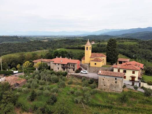 Einfamilienhaus zum Kauf 4 Zimmer 280 m² Dolegna del Collio 34070