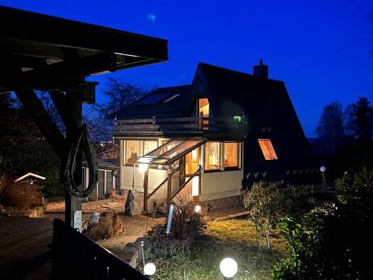Einfamilienhaus zum Kauf 260.000 € 6 Zimmer 207,3 m² 965 m² Grundstück frei ab sofort Gartenanlage am Fanggarten 10 Luisenthal 99885