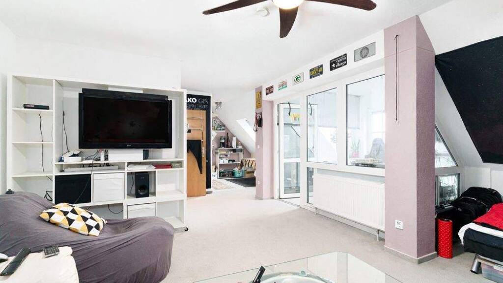 Wohnung zum Kauf 199.000 € 1,5 Zimmer 48 m² 3. Geschoss Zell am Main 97299