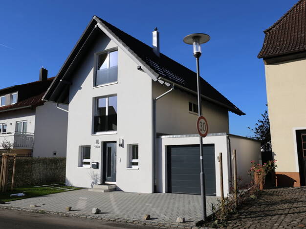 Einfamilienhaus zum Kauf 795.000 € 6,5 Zimmer 162 m² 239 m² Grundstück frei ab sofort Kippenhausen Immenstaad am Bodensee 88090